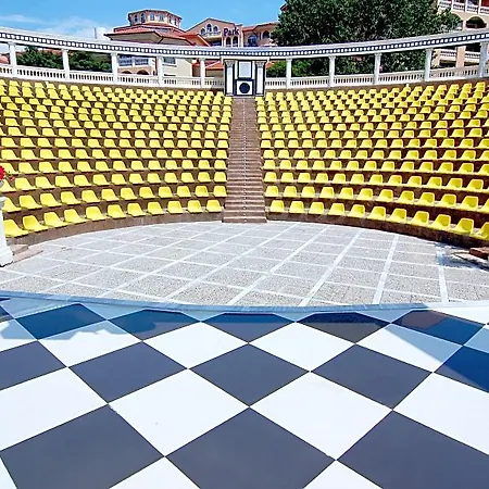 Atrium 3* النايت